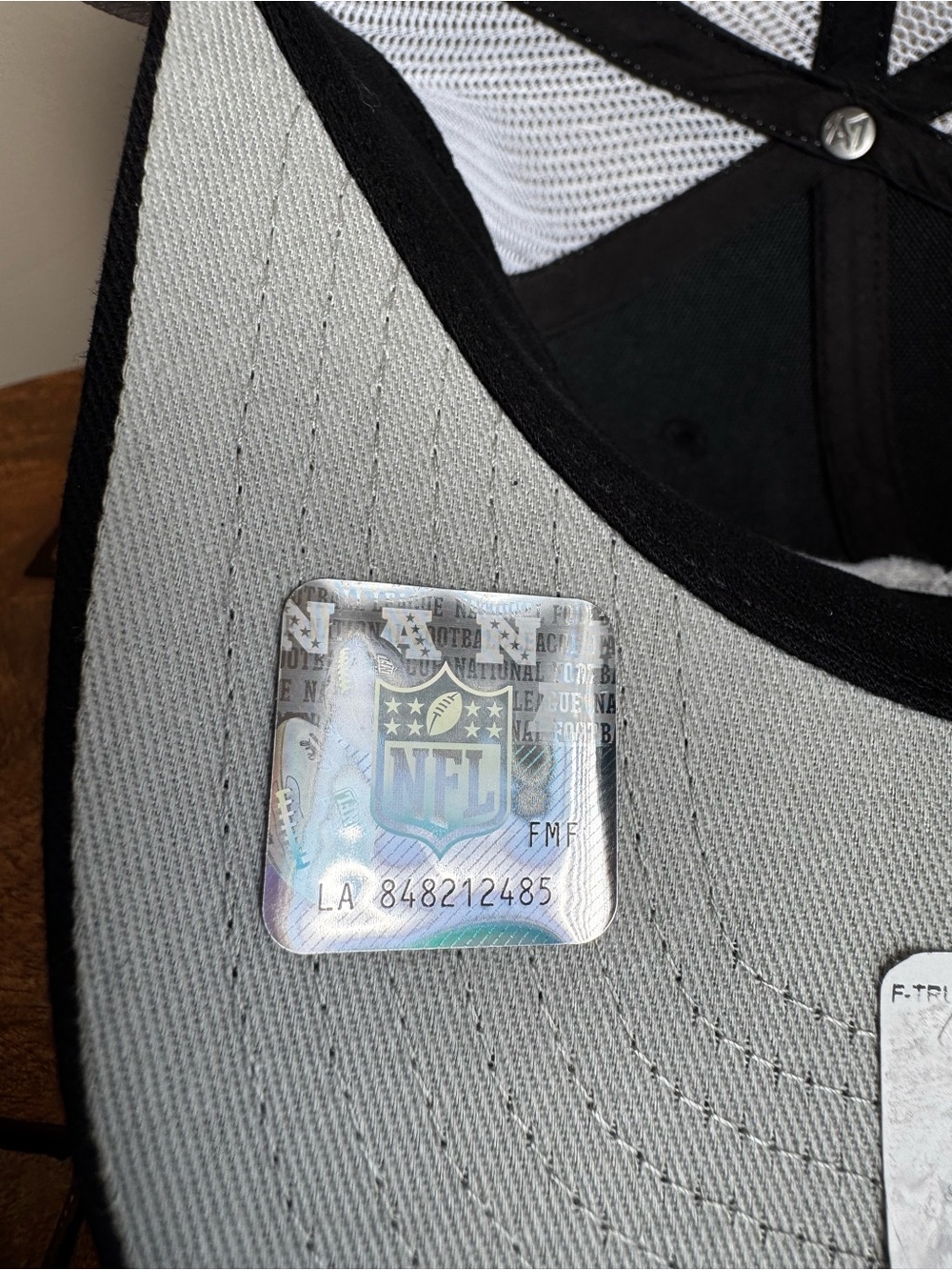 Hat Image Subcategory Classification - Picture 6 of 9